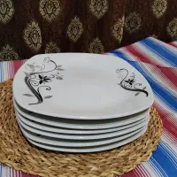 پلوخوری مربع
