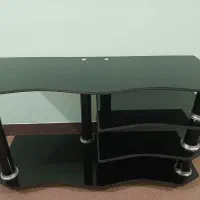 میز تلویزیون شیشه ای