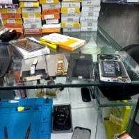 نیروکمکی خانم یا اقابرای فروش موبایل