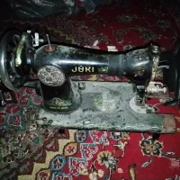 چرخ خیاطی شیر نشان