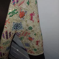 کت مجلسی|لباس|مشهد, توس فردوسی|دیوار