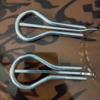 زنبورک ساز قدیمی جا سیخ مهتابی در چوبی اسکیت استوک