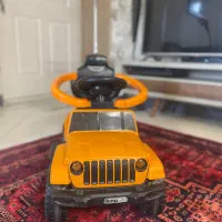 ماشین پلاستیکی موزیکال