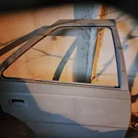 درب پژو  عقب سمت شاگرد لولا قدیم نو خام