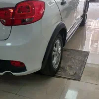 کوییک R سفید مشکی