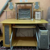 میز کامپیوتر