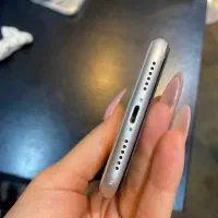 آیفون 11 نرمال تک سیم