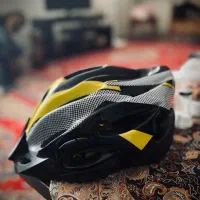 کلاه دوچرخه سواری حرفه ای