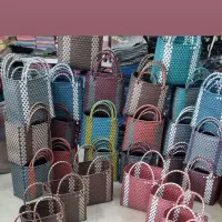 سبد حصیری زیبا  در انواع رنگ و سایز بندی