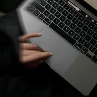 کمک به دیده شدن کسب‌وکار شما در اینترنت
