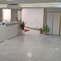 اپراتور لیزر موهای زائد