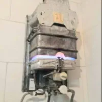 سرویس آبگرمکن ،نصب مخزن و پمپ آب