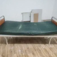 تخت بیمار