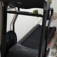 تردمیل نو‌ بسیار کم کارکرد