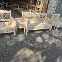 سنتی چوبی کاناپه ومیز نهار خوری