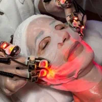 فیشیال تخصصی و پاکسازی پوست-جشنواره ویژه 698 تومن