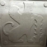 کتیبه نقش شیر بالدار