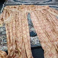 پرده ضخیم مناسب در آرایشگاه ها و سالن و منزل