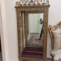 بوفه برنز ایستاده