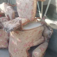 مبل ۹ نفره نیاز به تعمیر