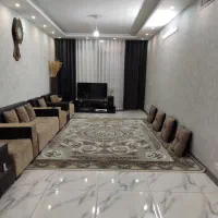 آپارتمان محله ب۵ ، درب آخر