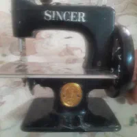 چرخ خیاطی کوچک کلکسیونی