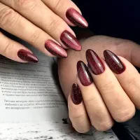 تخفیف ویژه کاشت تخصصی ناخن فقط به مدت محدود1500