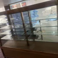 ویترین چوبی