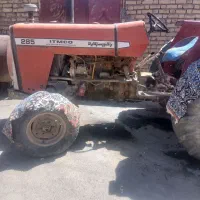 تراکتور کشاورزی
