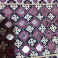 اینه میدوزم