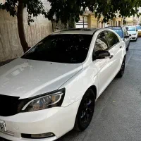 جیلی امگراند7 وارداتی بدون رنگ و نقطه