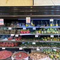 شاگرد میوه فروشی