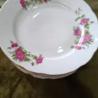 چینی گل سرخی پلوخوری و خورشتی و پیش دستی ژاپن