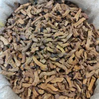به و گلابی و سیب تفت داده