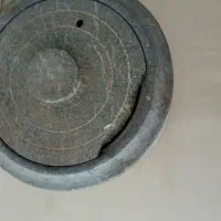 دیزی سنگی ( هرکاره )