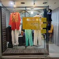 ویترین مغازه