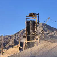 اپراتور سنگ شکن