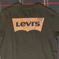 Levis|لباس|تهران, نظامی گنجوی (توانیر)|دیوار