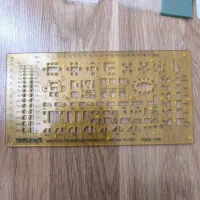 تعدادی شابلن مبلمان، گونیا و... رشته معماری