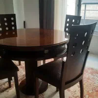 میز ناهارخوری ۴ نفره همراه ۴ عدد صندلی