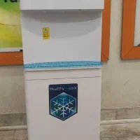 آب سردکن یخچال دار