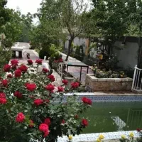 باغچه حدود ۴۰۰ متر بنادار