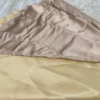 ساتن میز گرد