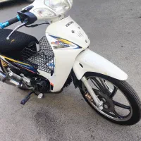 کویرزمرد۱۲۵بی کلاج مدل۹۴