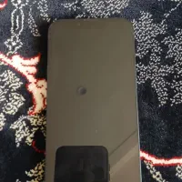 گوشی آیفون ۱۳نرمال درحد نو