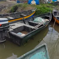 قایق ، موتور دریایی میخای تماس بگیر