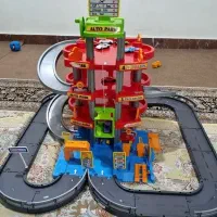 پارکینگ طبقاتی اسباب بازی