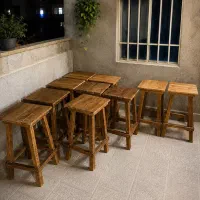 چهارپایه چوبی محکم و مقاوم