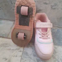 کفش چرخ دار سایز ۳۳