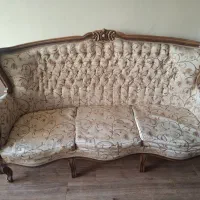 مبلمان سلطنتی و میز نهار خوری